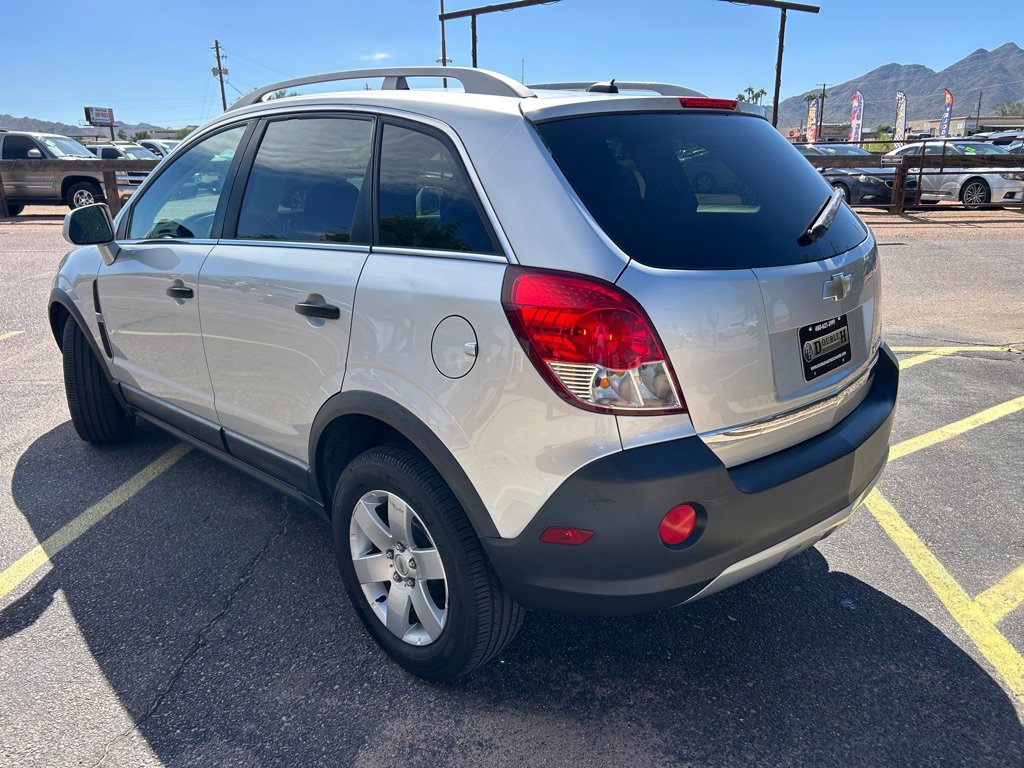 Used 2012 Chevrolet Captiva Sport LS image 3