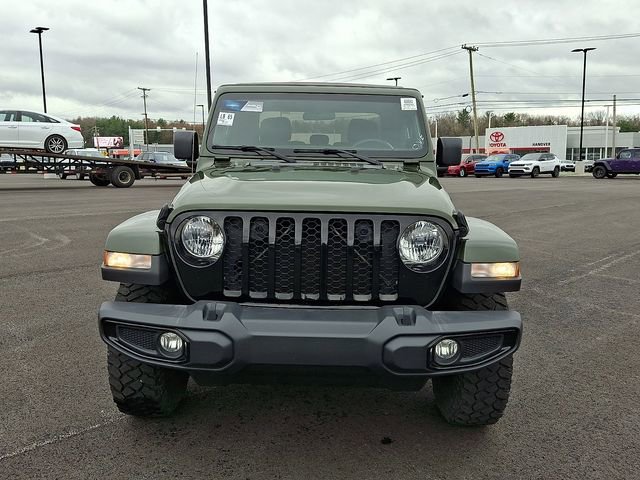 Used 2022 Jeep Gladiator Sport image 2