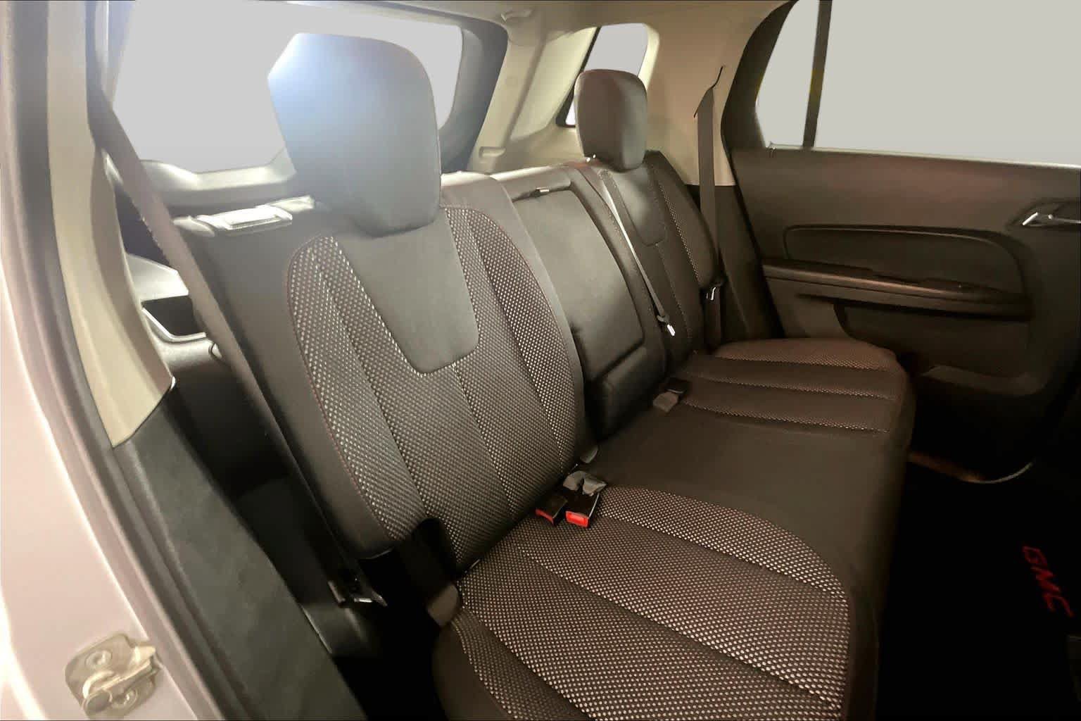 Used 2016 GMC Terrain SLE FWD image 19