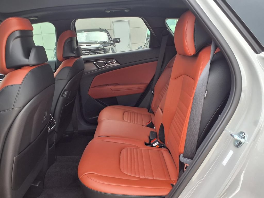 New 2026 Kia Sportage SX FWD image 13