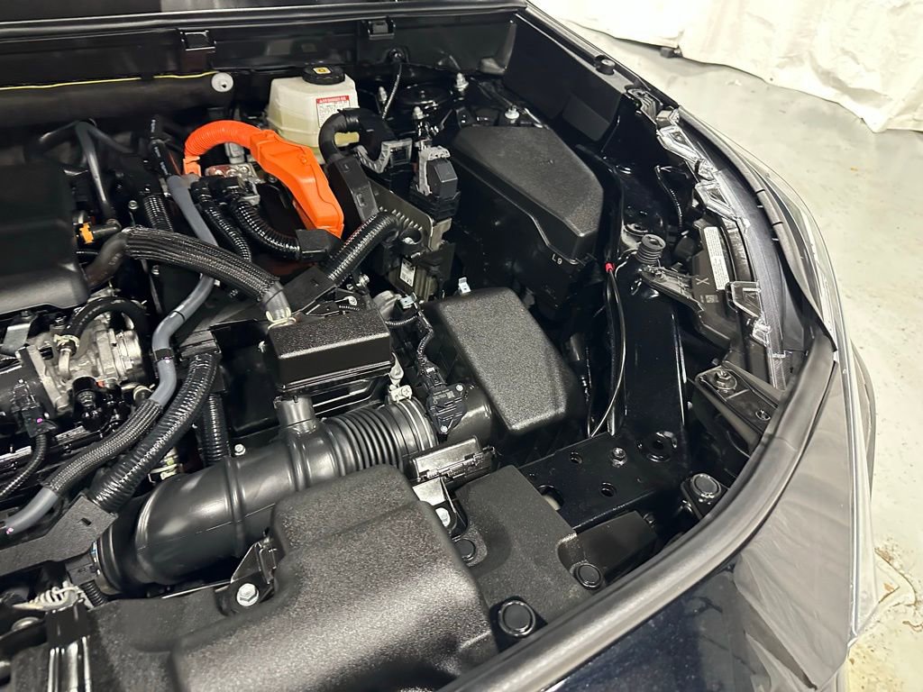 Used 2025 Toyota RAV4 LE image 67