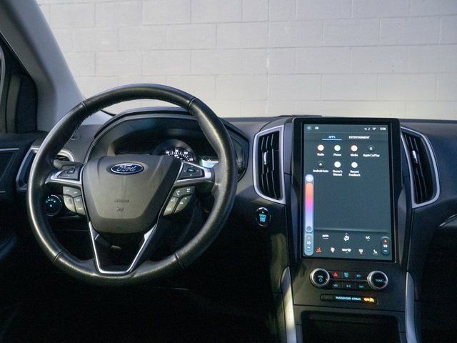 Used 2022 Ford Edge SEL image 22