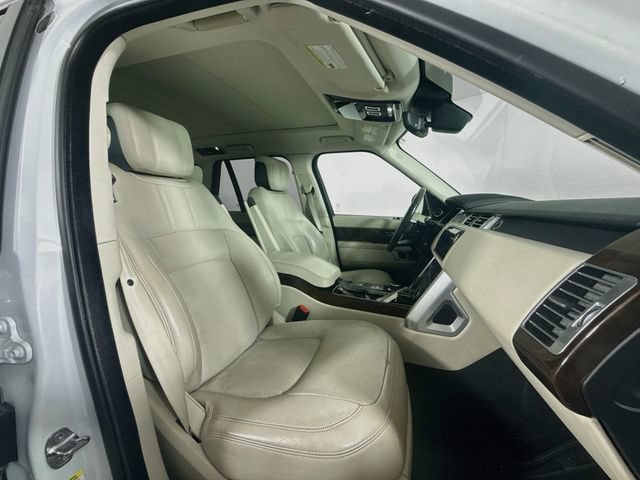 Used 2018 Land Rover Range Rover Supercharged AWD/4WD image 30