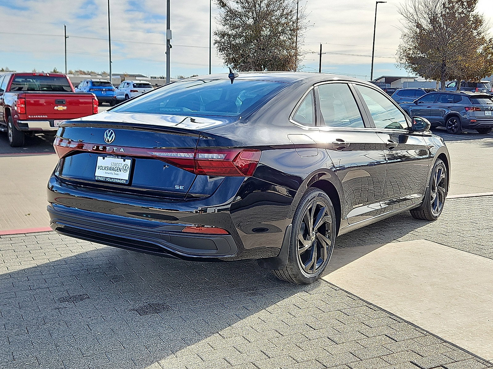 New 2026 Volkswagen Jetta SE image 3