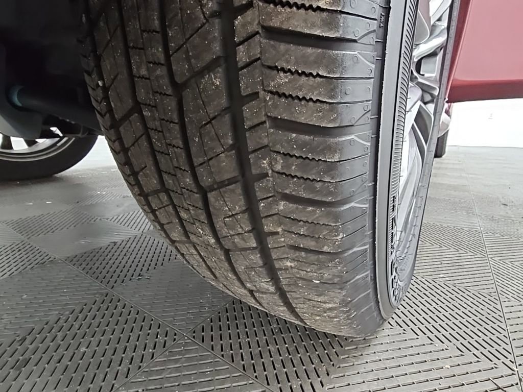 Used 2023 Nissan Armada Platinum w/ Captain's Chairs Package image 52