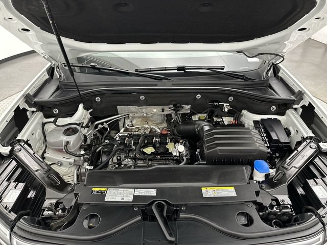 Used 2024 Volkswagen Atlas SE AWD/4WD image 26
