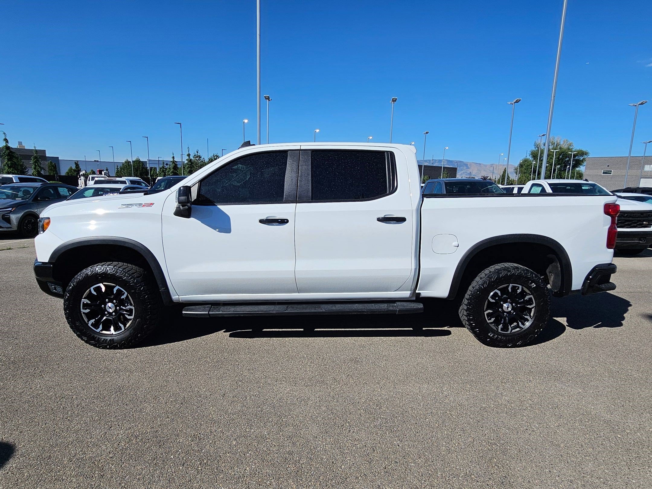 Used 2025 Chevrolet Silverado 1500 ZR2 w/ Technology Package AWD/4WD image 7