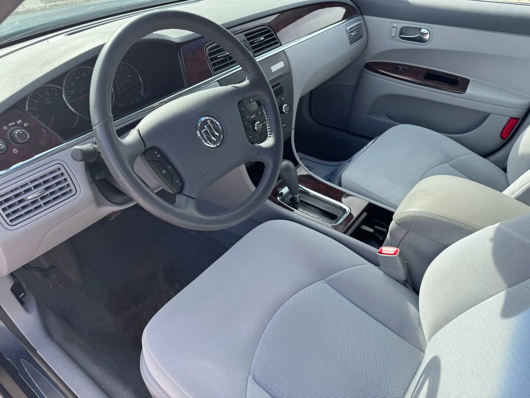 Used 2007 Buick LaCrosse CX FWD image 18