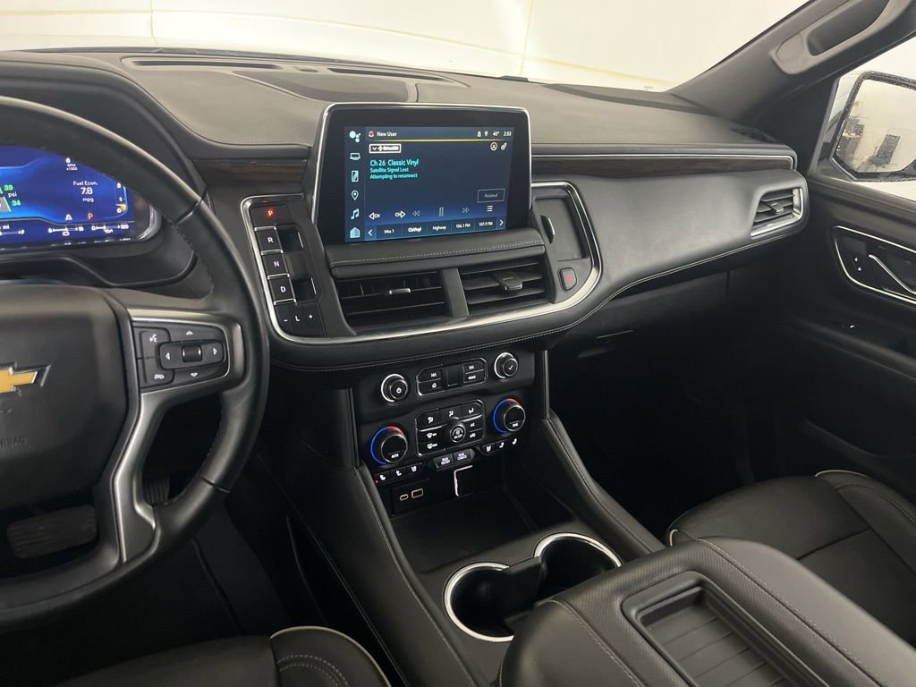 Used 2023 Chevrolet Suburban Premier image 35