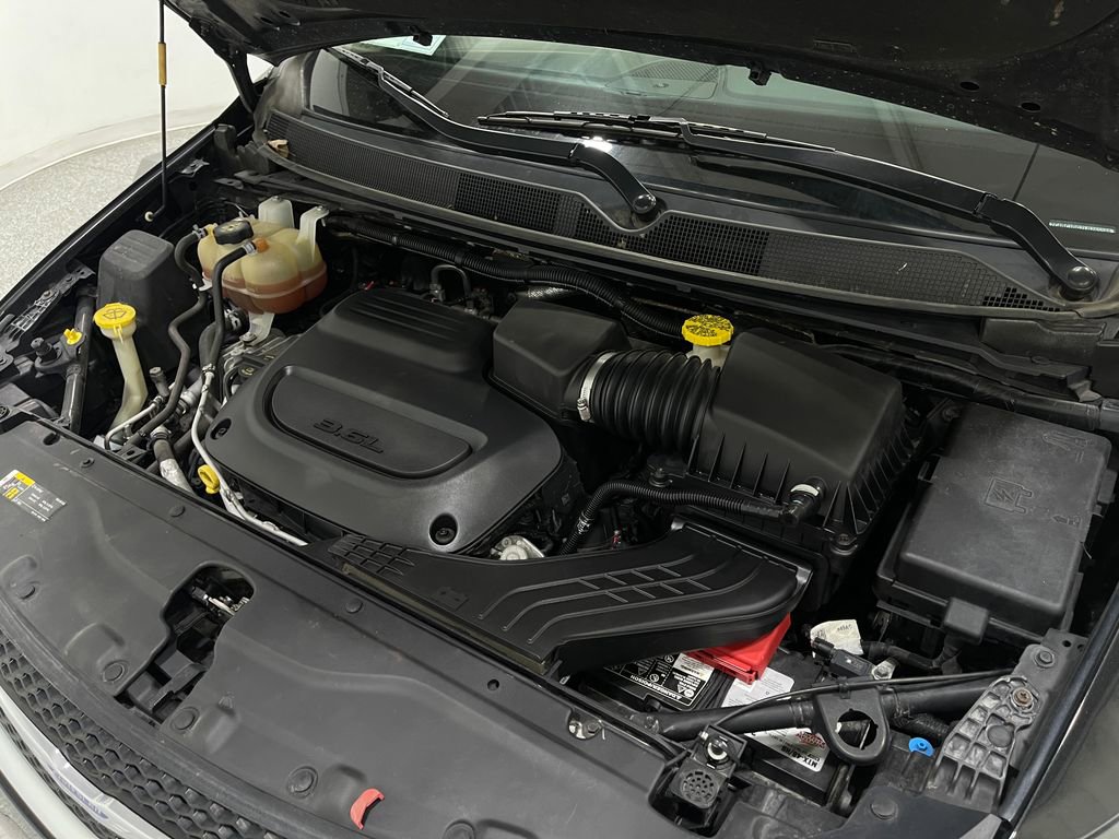 Used 2020 Chrysler Voyager Lxi image 26