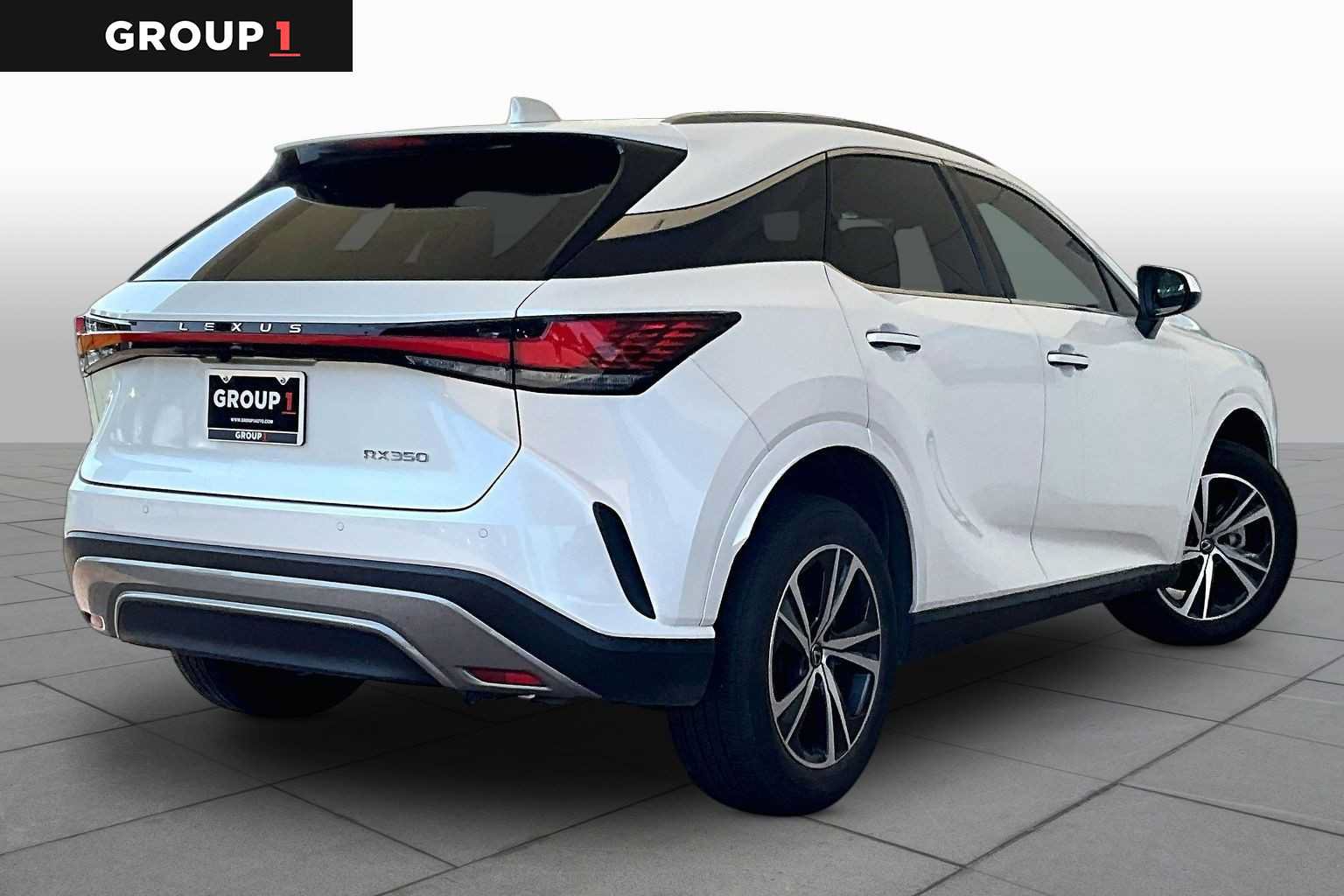 Certified 2024 Lexus RX 350 Premium w/ Accessory Package (Z1) FWD image 11