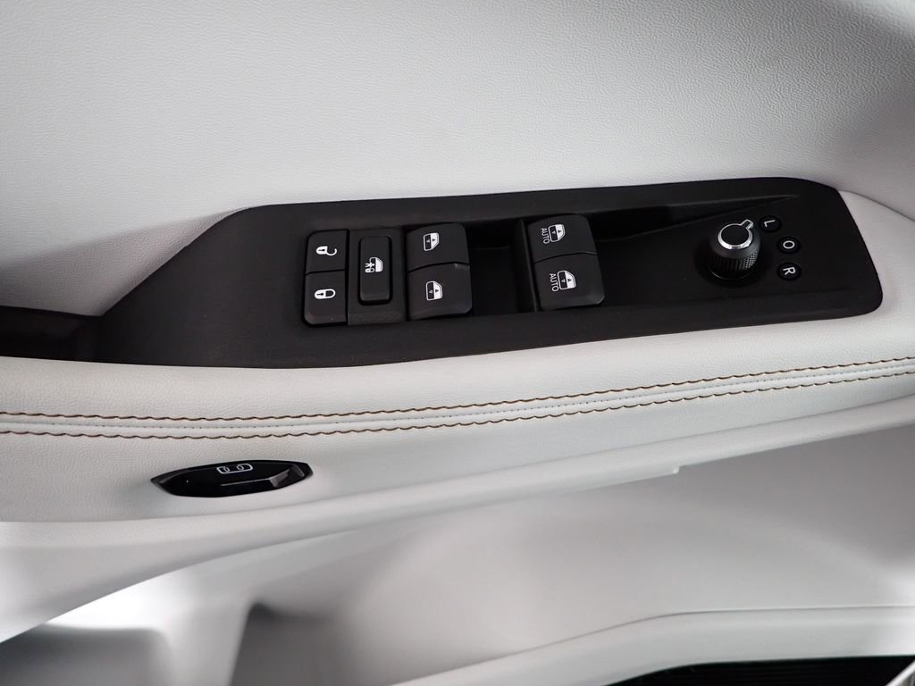 New 2026 Jeep Cherokee Limited image 24