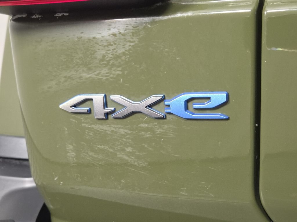 Used 2024 Jeep Wrangler Unlimited Rubicon 4xe AWD/4WD image 34