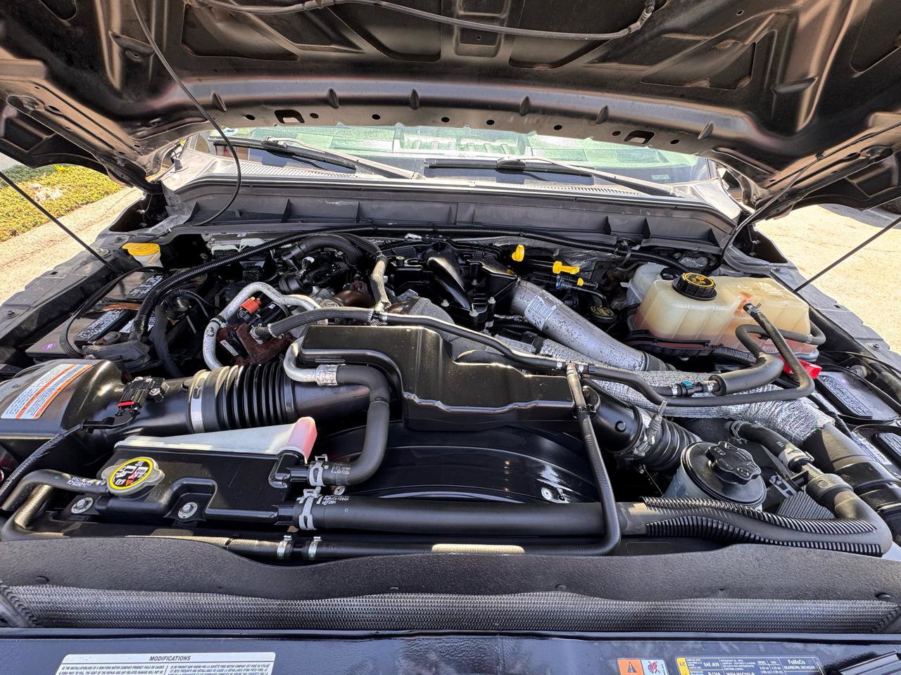 Used 2016 Ford F550 4x4 SuperCab Super Duty image 33