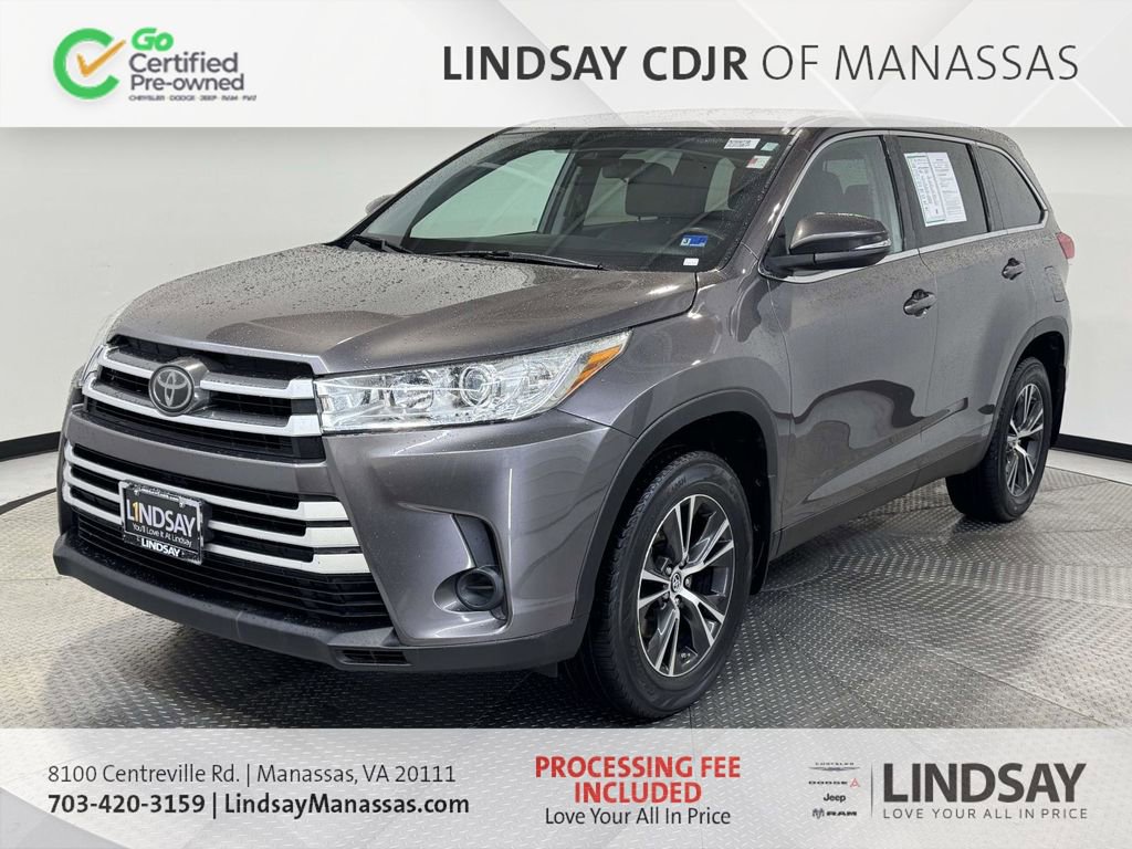 Used 2019 Toyota Highlander LE image 4