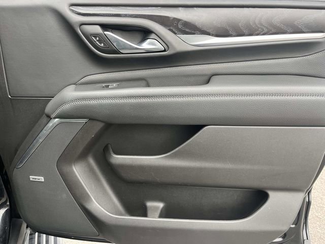 Used 2021 GMC Yukon Denali w/ Denali Premium Package image 30