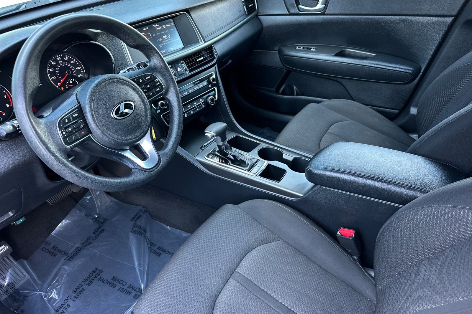 Used 2018 Kia Optima LX image 10