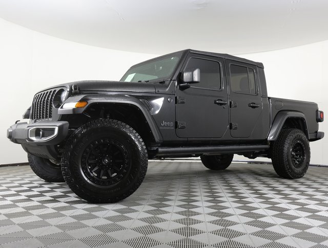 Used 2021 Jeep Gladiator Sport image 1