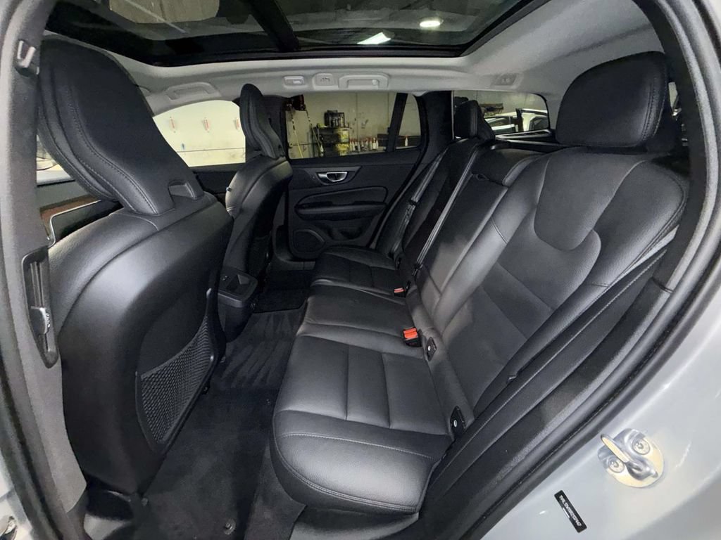 Used 2024 Volvo V60 B5 Cross Country Plus w/ Protection Package Premier AWD/4WD image 19