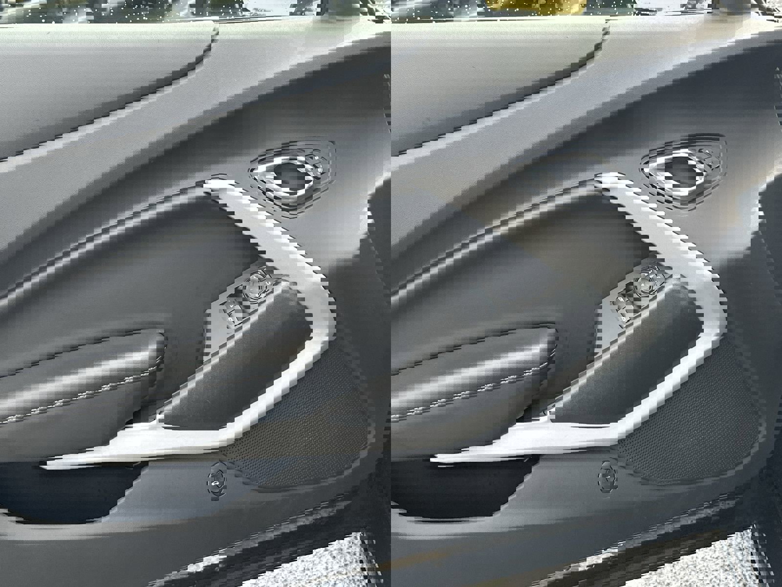 Used 2018 Chevrolet Camaro LT w/ RS Package image 14