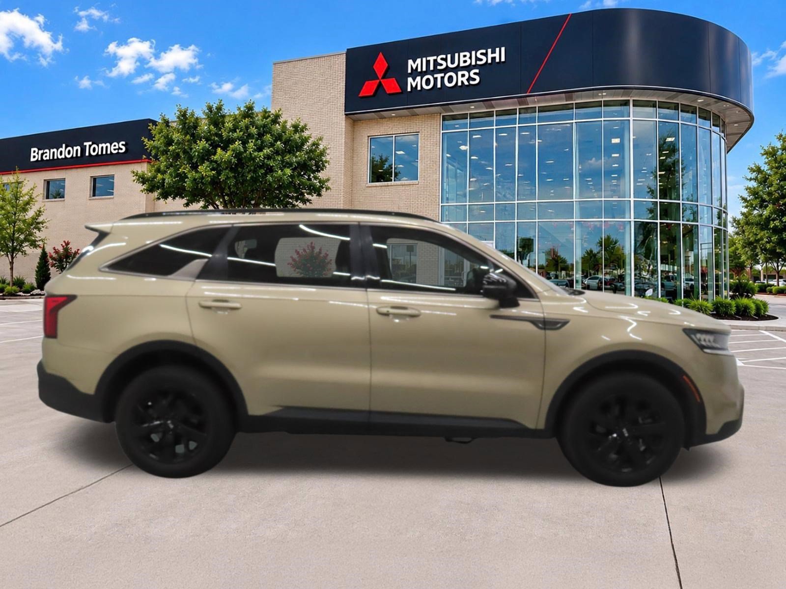 Used 2021 Kia Sorento S w/ Panoramic Sunroof Package AWD/4WD image 2
