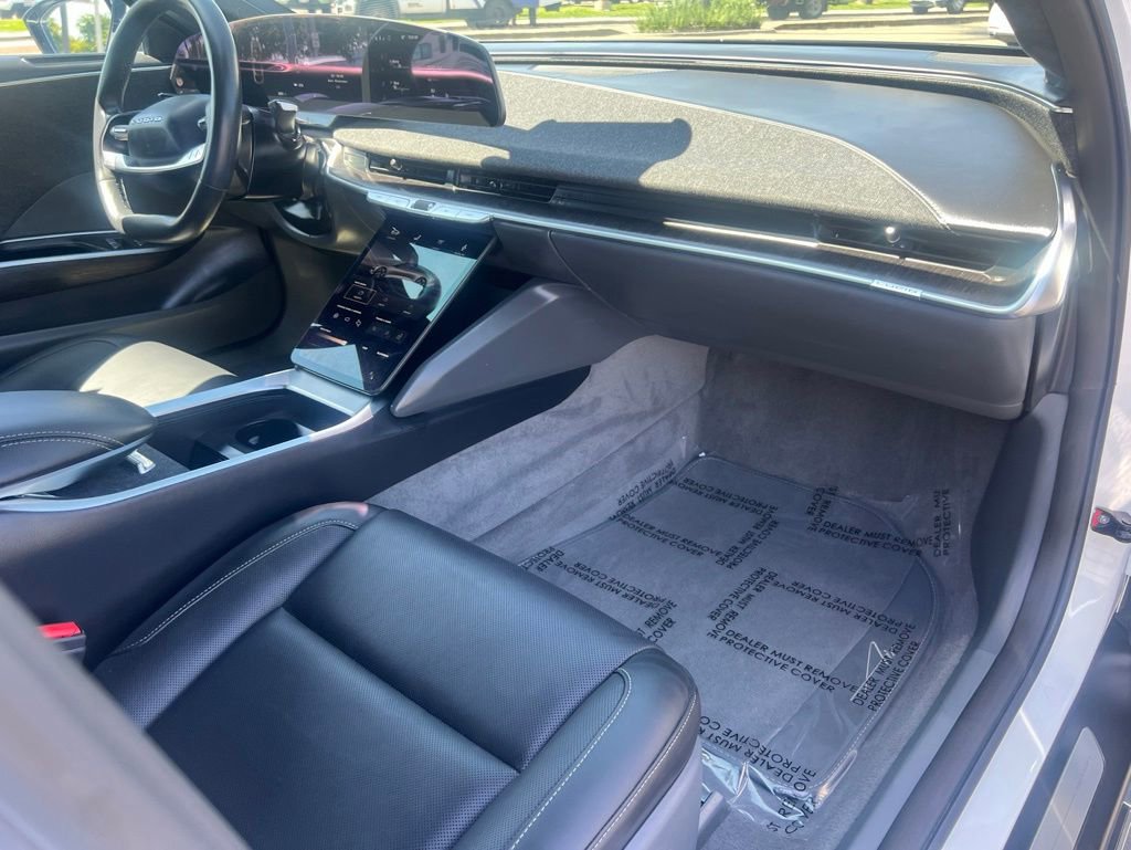 Used 2024 Lucid Air Pure RWD image 23