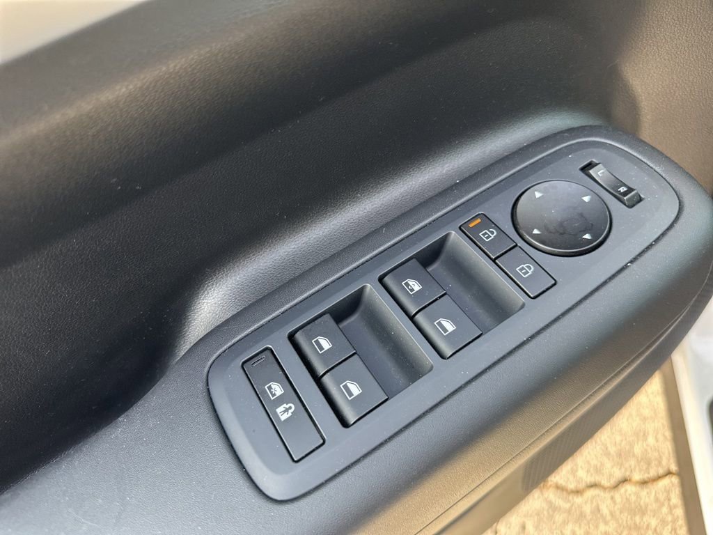 Used 2026 Hyundai Santa Fe SE image 30