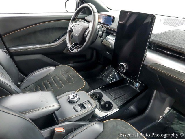 Used 2022 Ford Mustang Mach-E GT image 33
