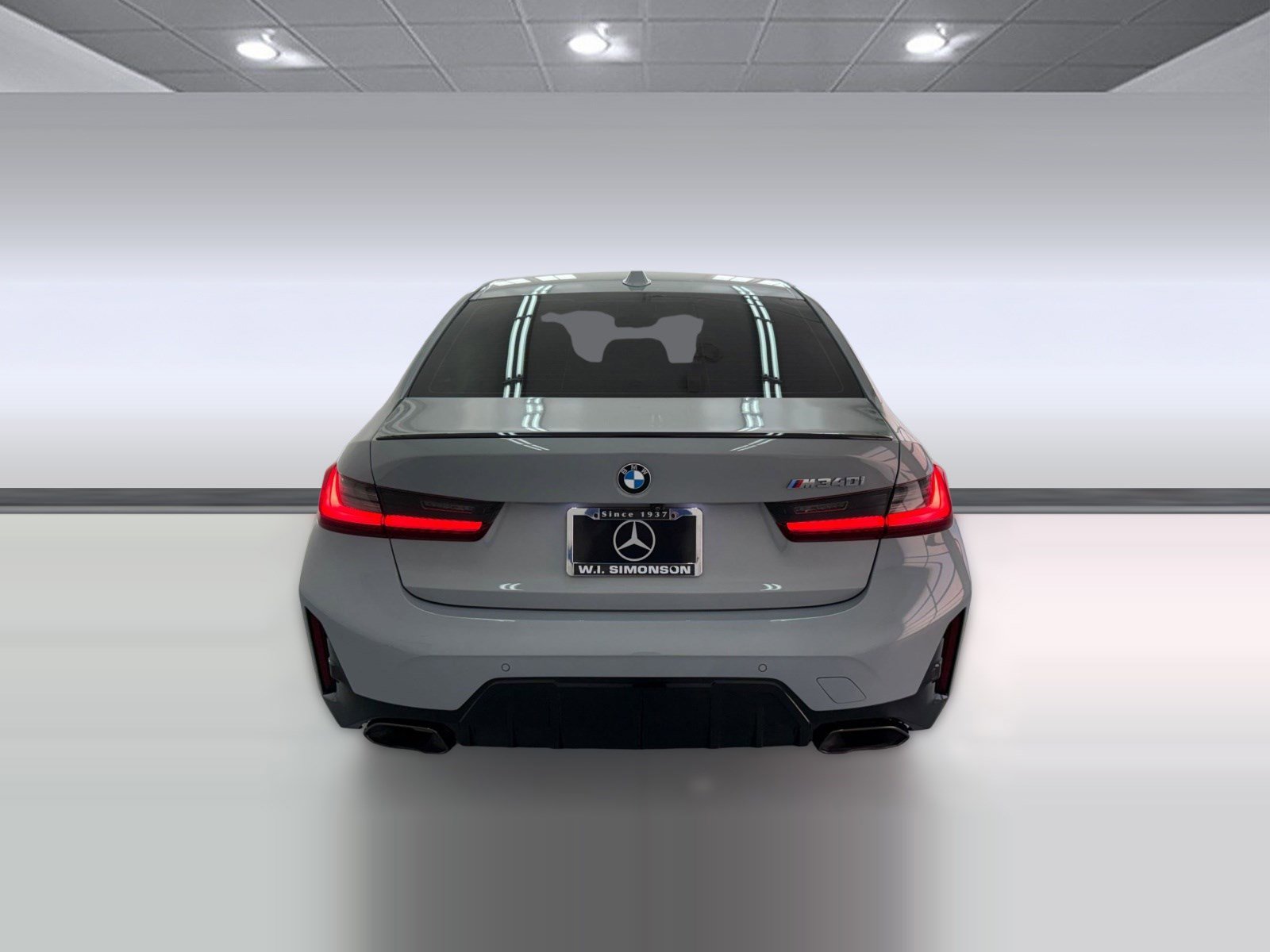 Used 2023 BMW M340i w/ Shadowloine Package RWD image 9