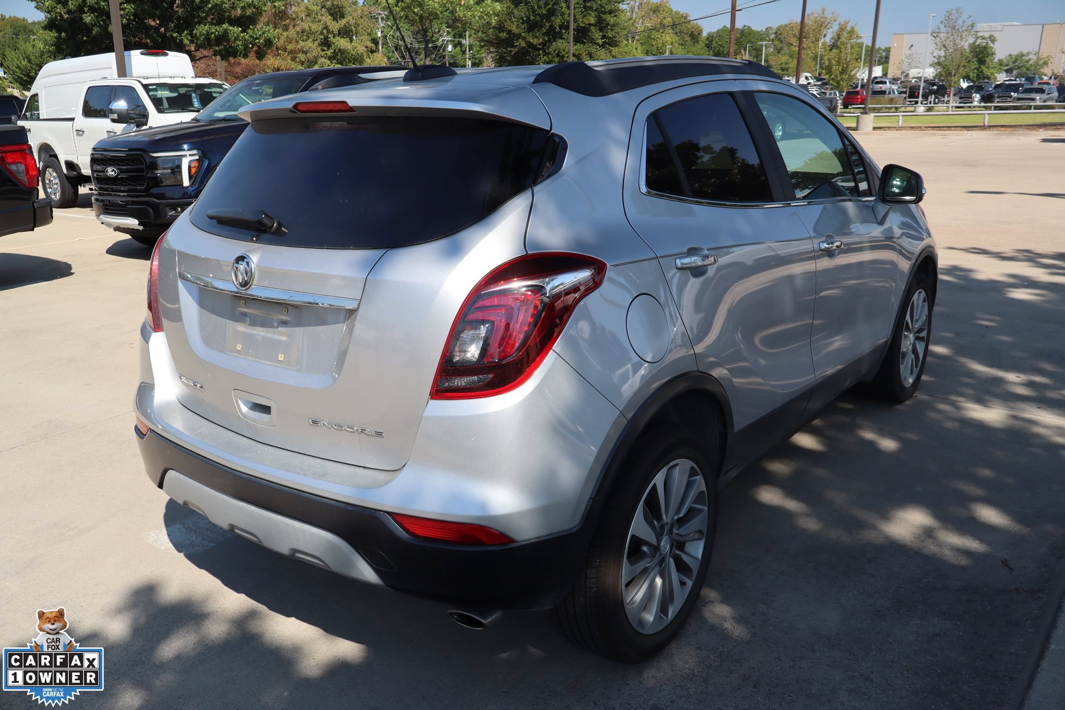Used 2018 Buick Encore Preferred FWD image 3