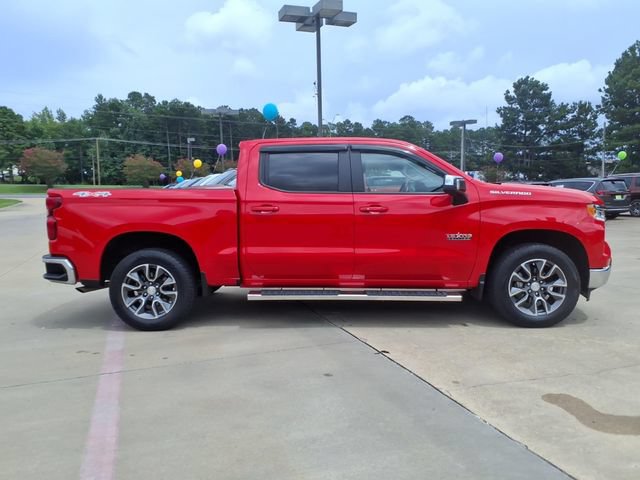 Used 2024 Chevrolet Silverado 1500 LT w/ Safety Package AWD/4WD image 2