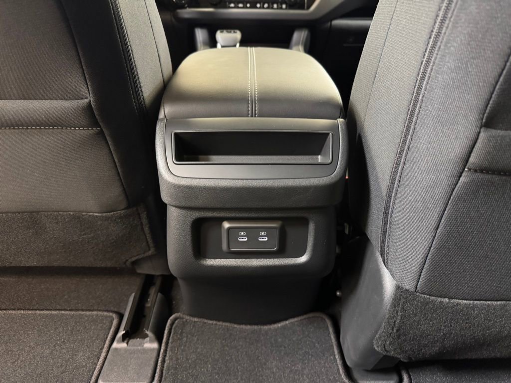 New 2026 Nissan Pathfinder SV image 16