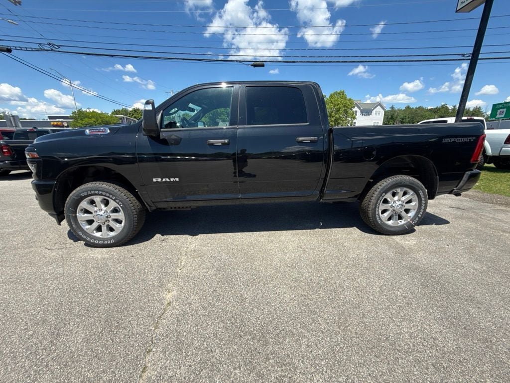 New 2026 RAM 2500 Big Horn AWD/4WD image 2