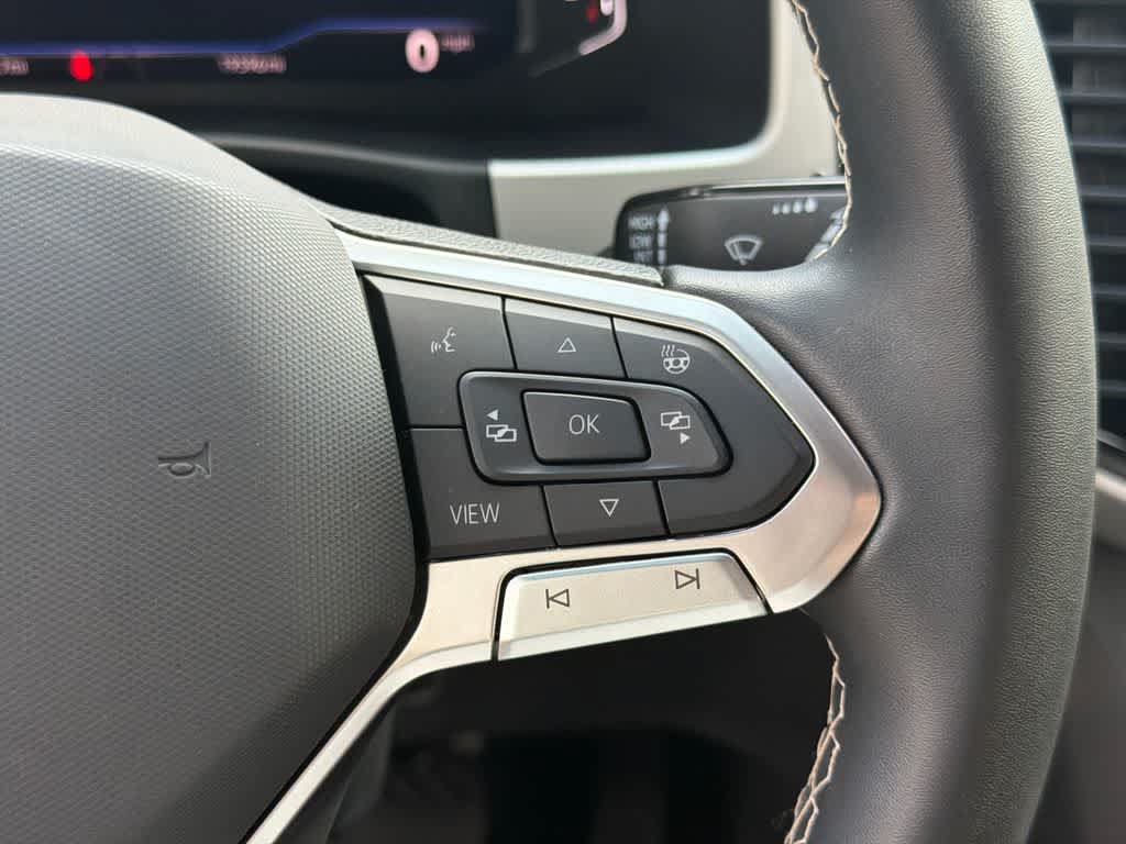 Used 2023 Volkswagen Atlas Cross Sport SEL AWD/4WD image 28