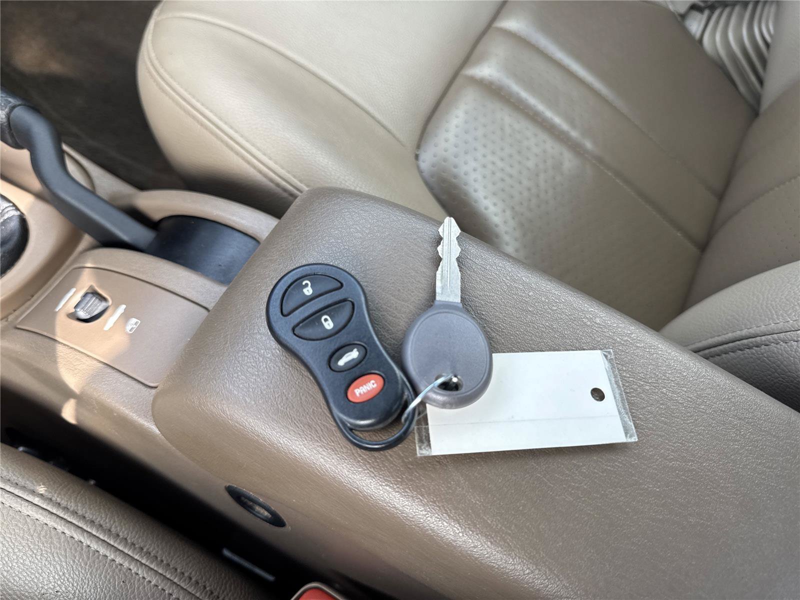 Used 2003 Chrysler Sebring GTC FWD image 33