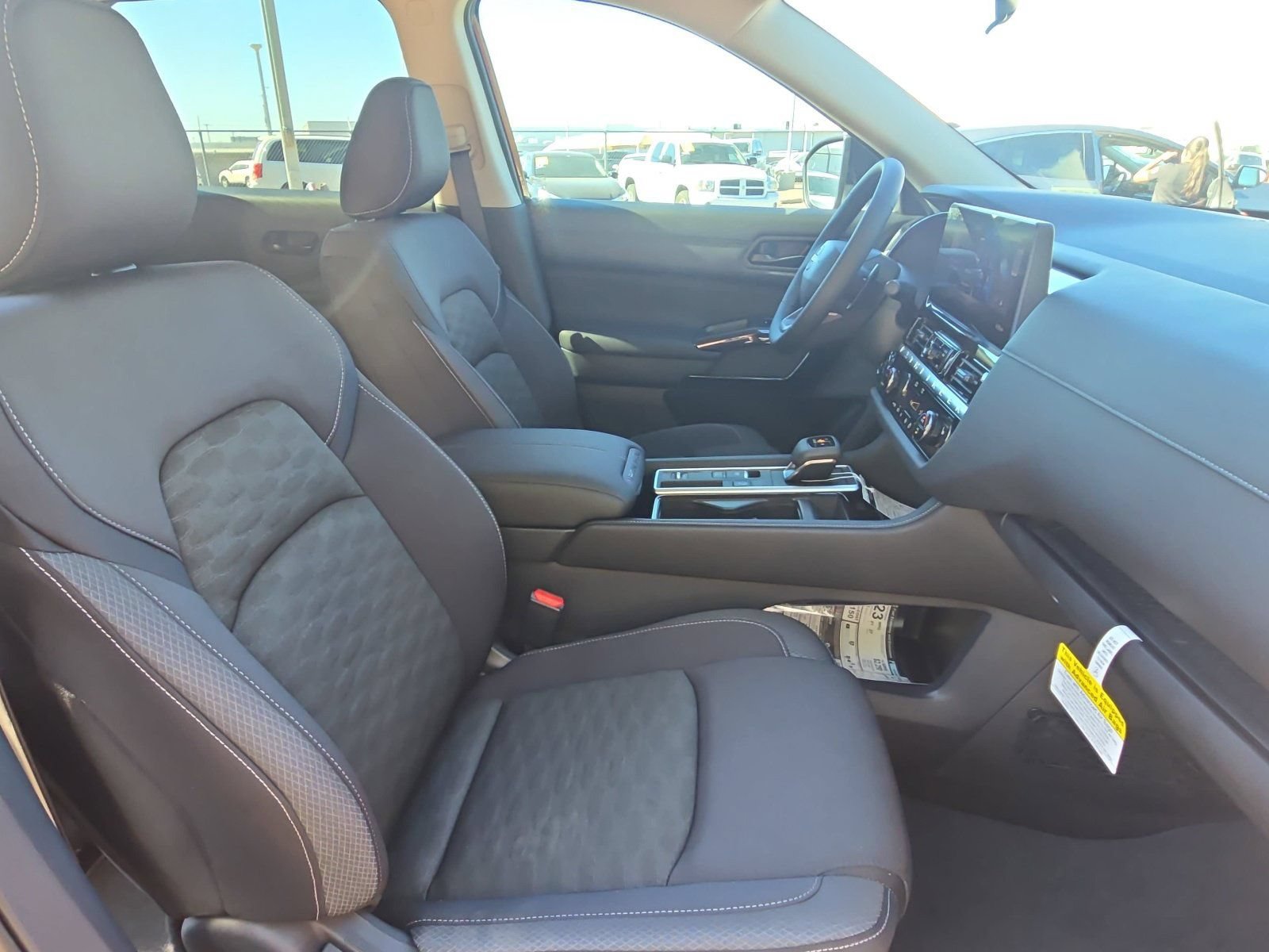 New 2026 Nissan Pathfinder SV w/ Cargo Package FWD image 9