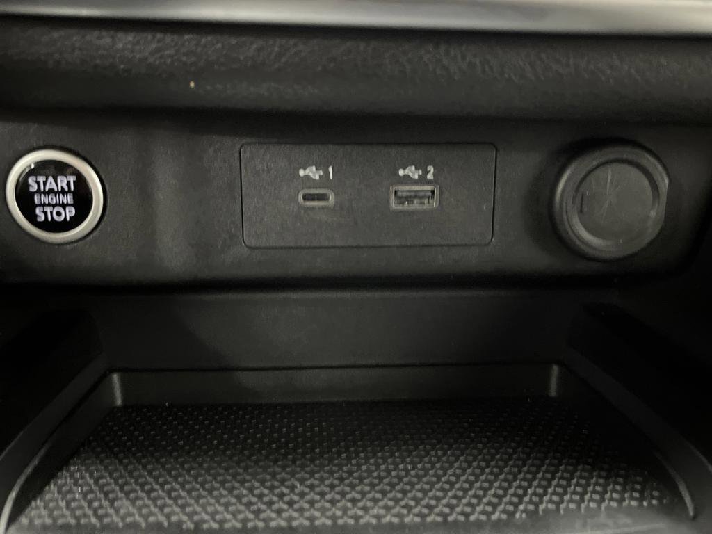 Used 2023 Nissan Rogue SV image 20