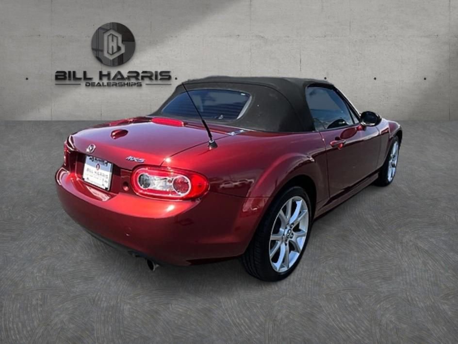 Used 2013 MAZDA MX-5 Miata Grand Touring RWD image 5