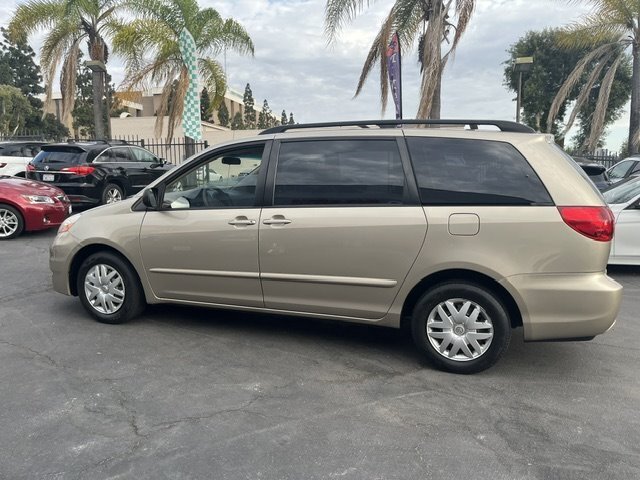 Used 2008 Toyota Sienna LE FWD image 4