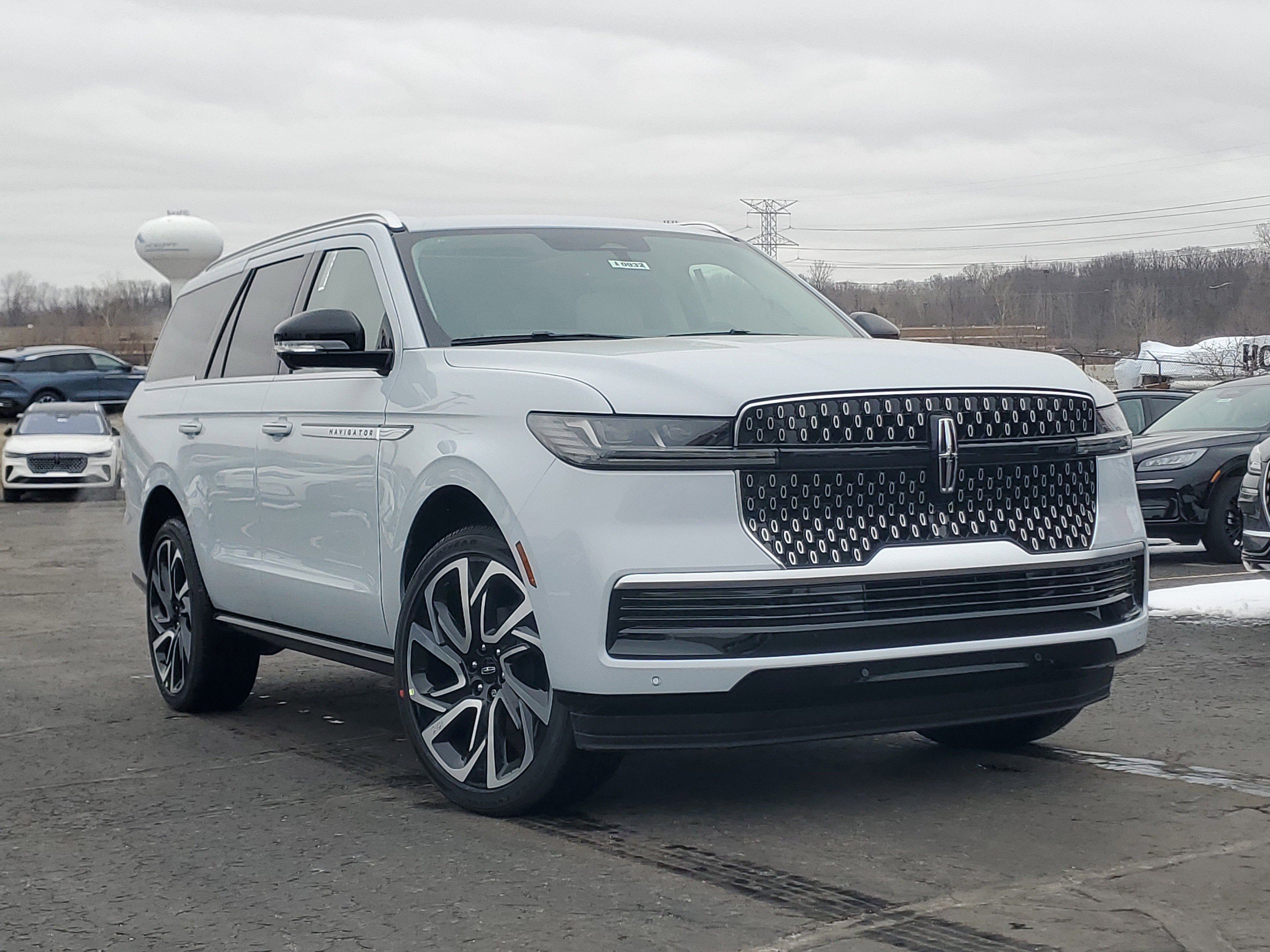 New 2026 Lincoln Navigator Reserve image 1