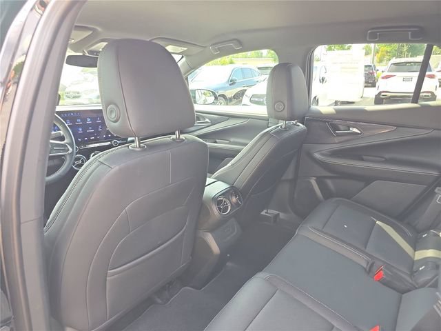 Used 2024 Chevrolet Blazer EV LT AWD/4WD image 17