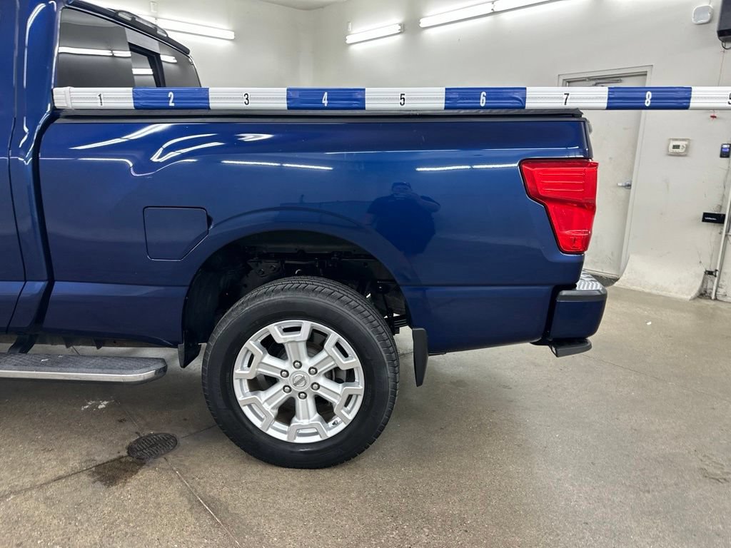 Used 2017 Nissan Titan SV RWD image 20