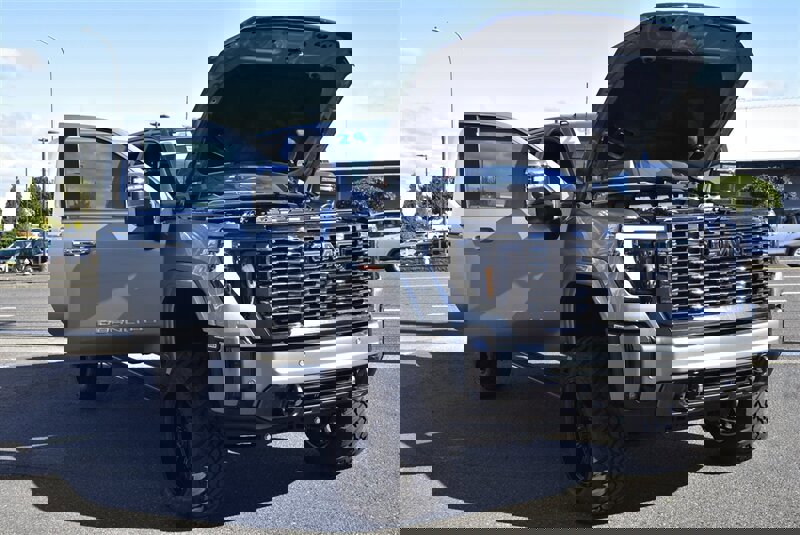 Used 2024 GMC Sierra 3500 Denali Ultimate image 35