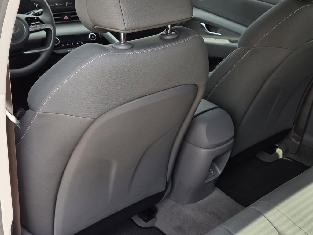 New 2026 Hyundai Elantra Blue FWD image 21
