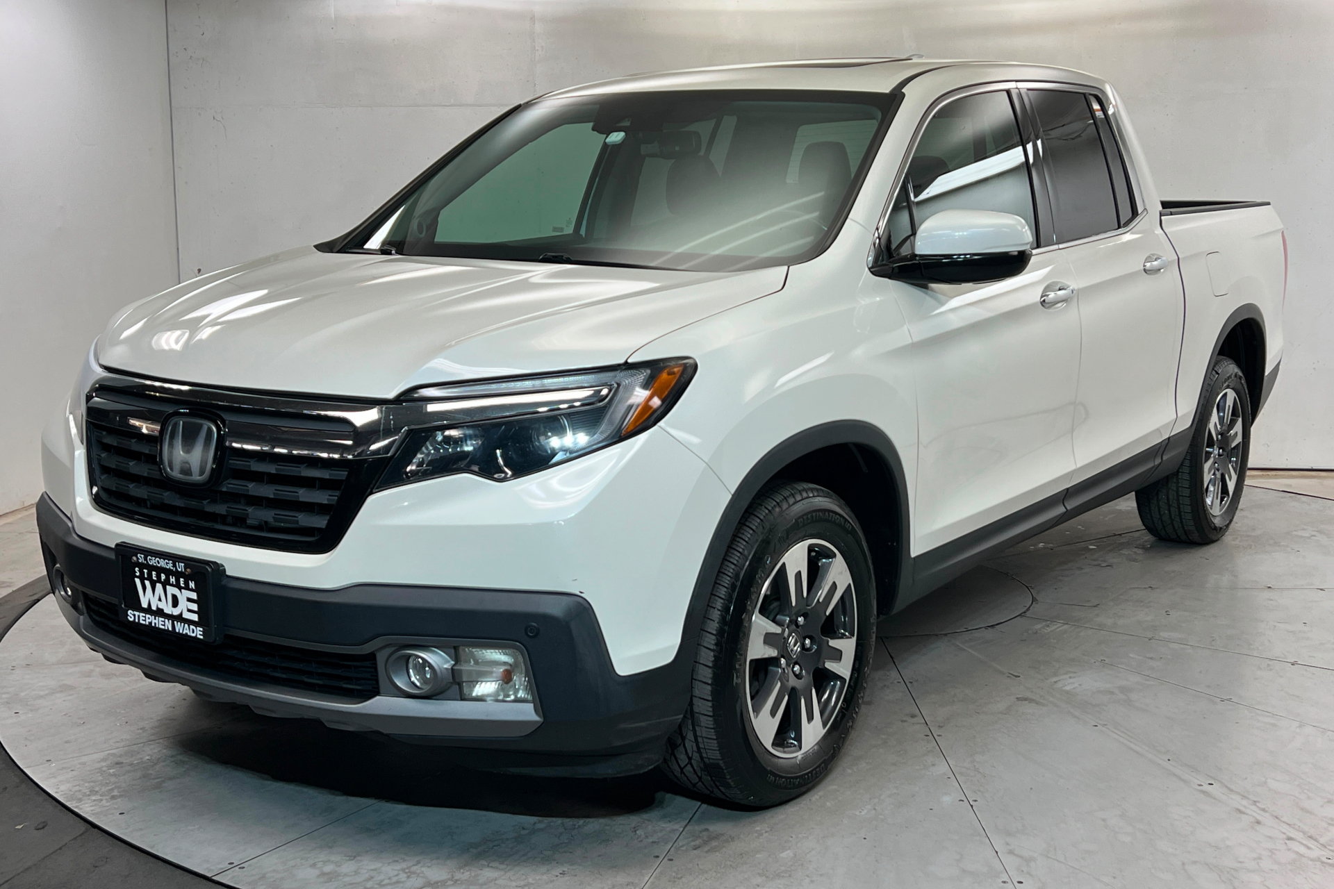 Used 2019 Honda Ridgeline RTL-E image 1