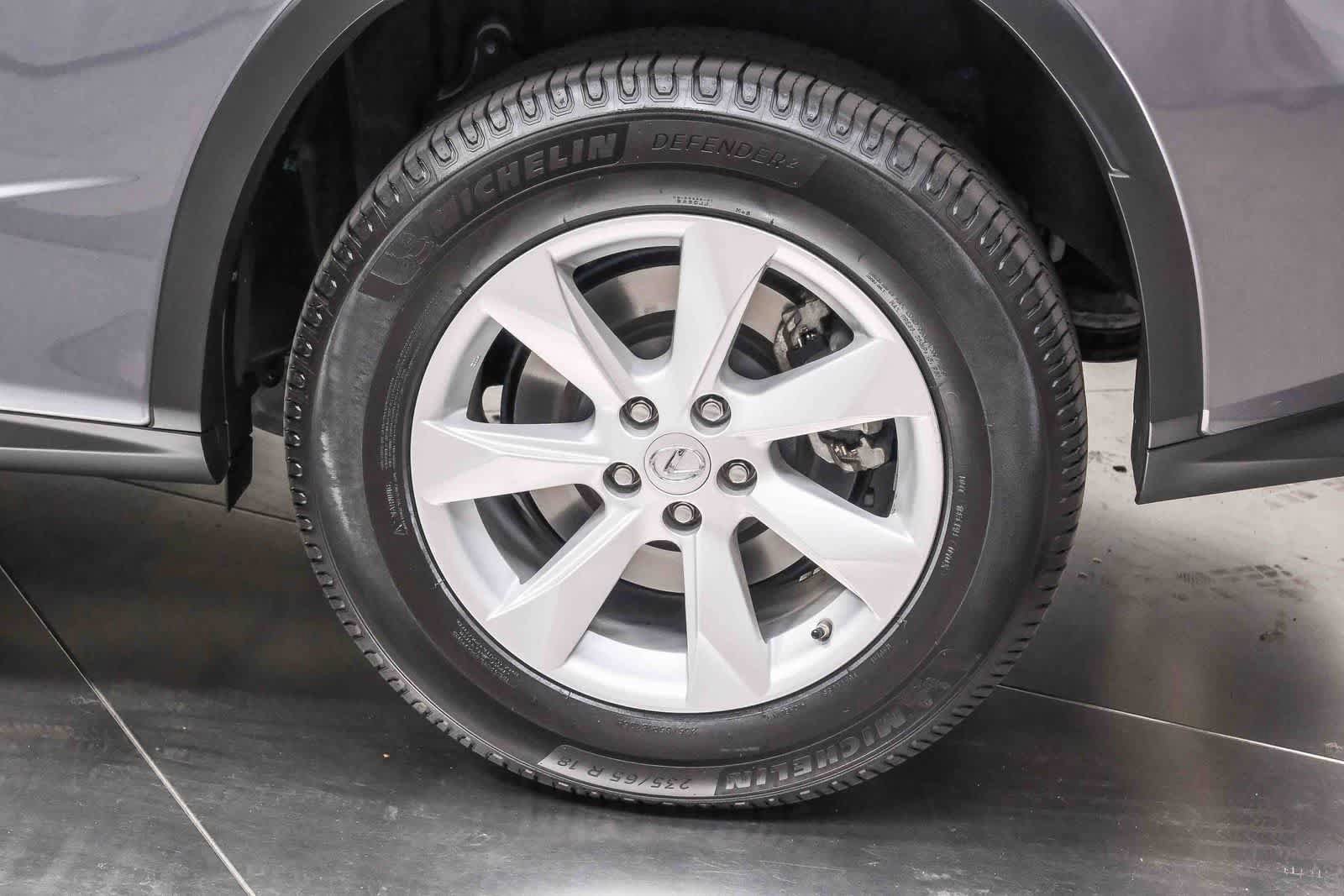 Used 2017 Lexus RX 350 FWD w/ Accessory Package image 9