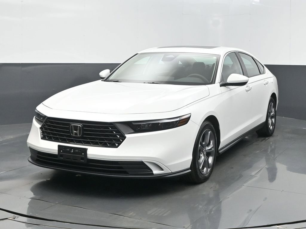 Certified 2024 Honda Accord EX image 7