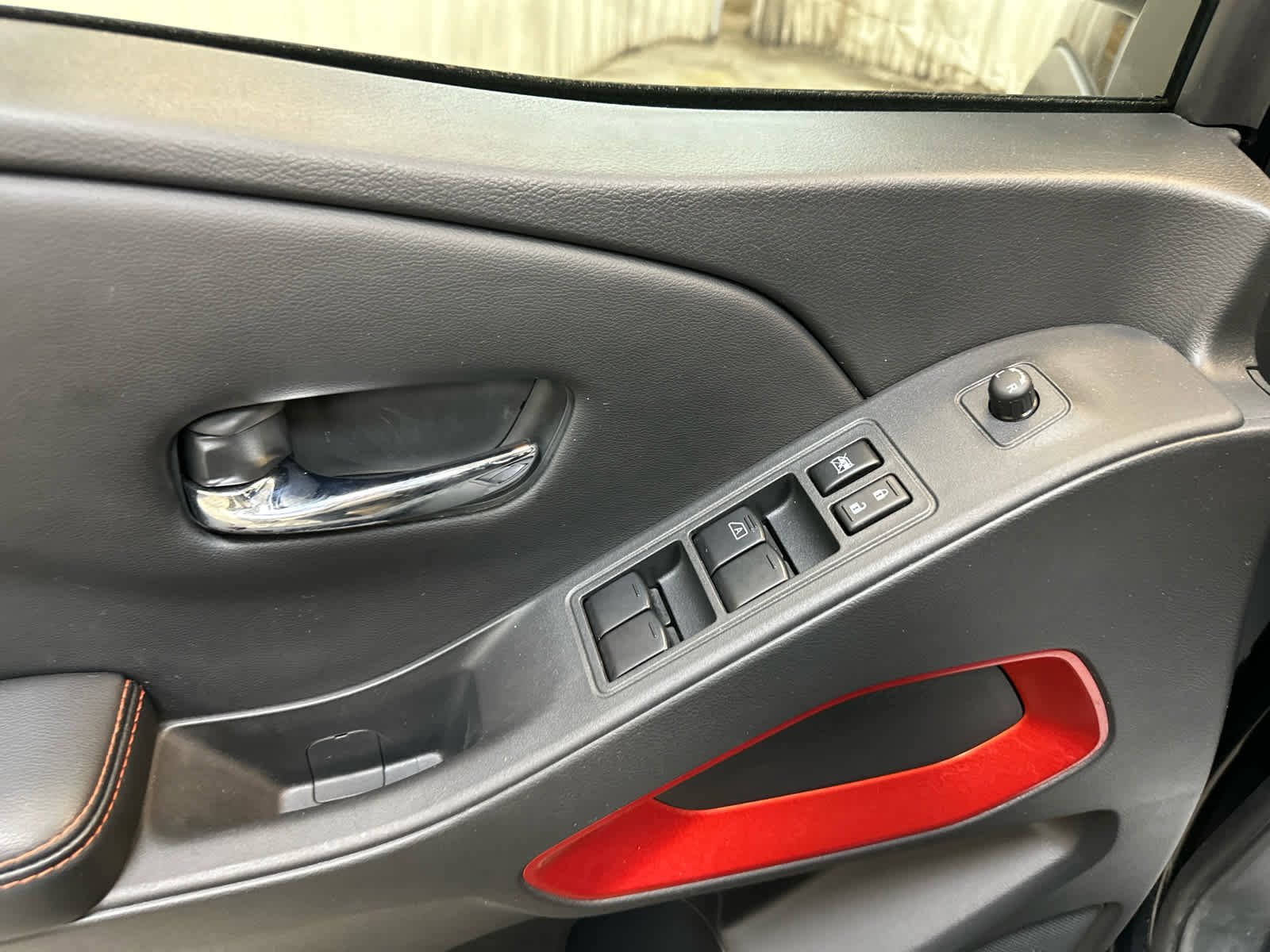 Certified 2025 Nissan Frontier PRO-4X w/ Pro Convenience Package image 23