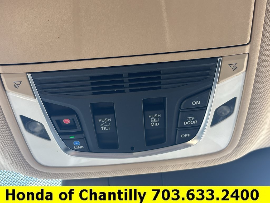 Used 2023 Acura RDX AWD image 19