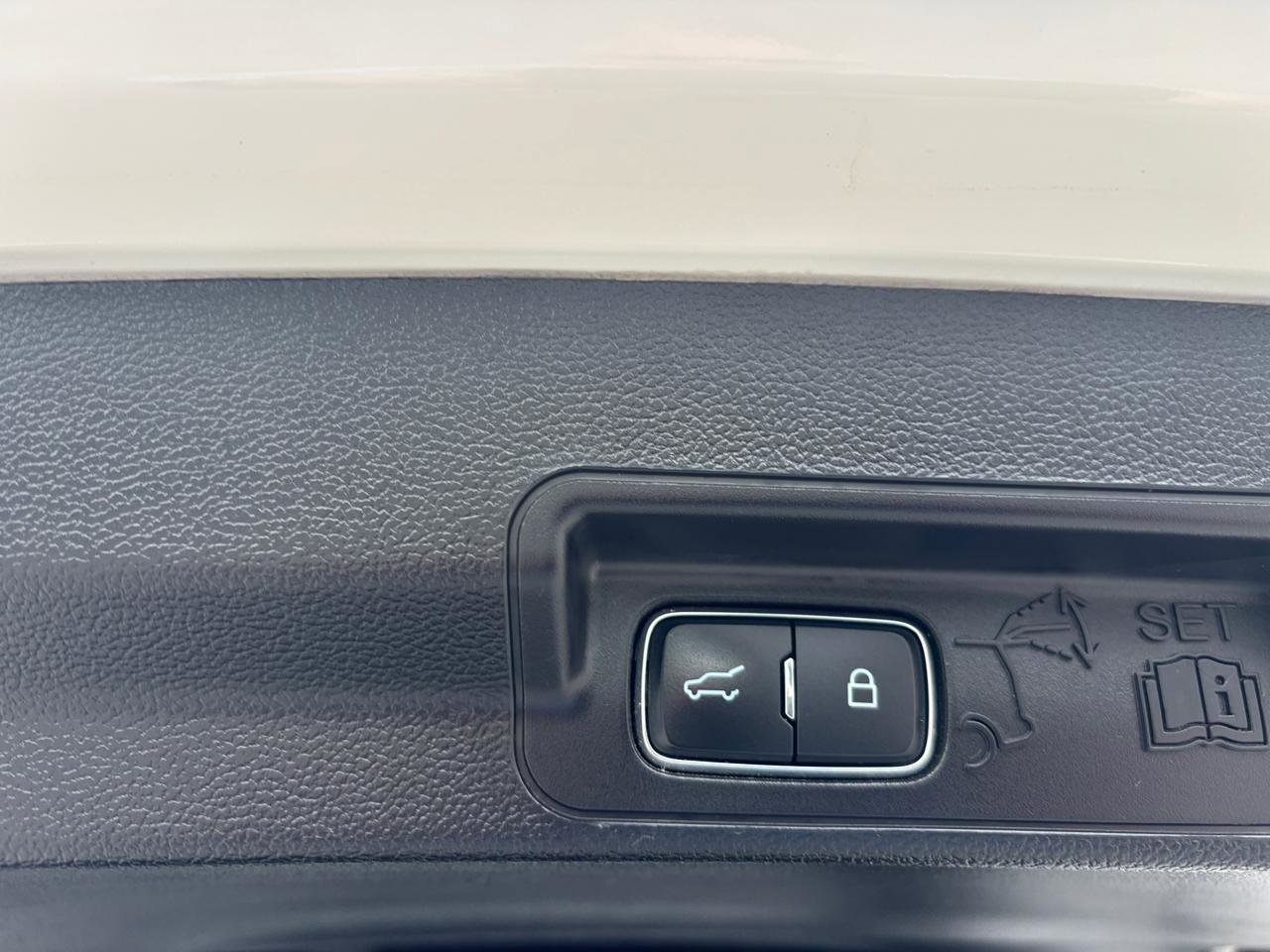 Used 2021 Ford Explorer ST w/ Equipment Group 401A image 14